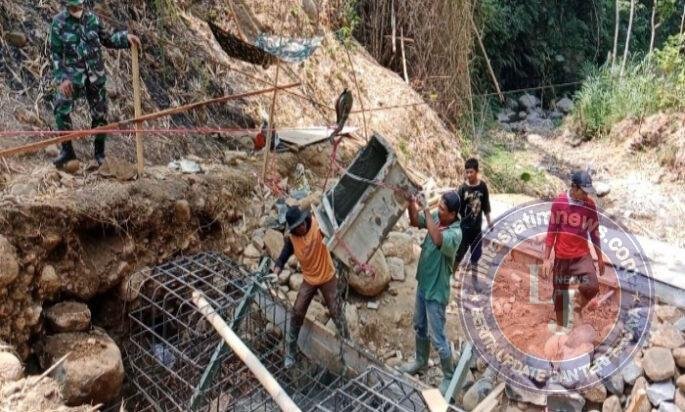 Pembangunan Jembatan Perintis Garuda Tahap VII di Kodim Ponorogo Terus Berproses