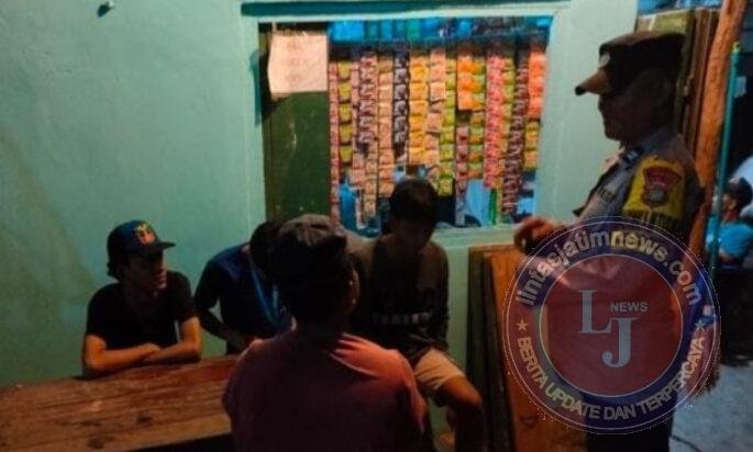 Cegah Kriminalitas dan Kebakaran, Bhabinkamtibmas Sambangi Masyarakat Pelabuhan Kalibaru