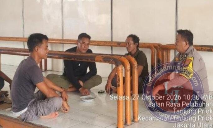 Polsubsektor Inggom Gelar Patroli Dialogis, Ajak Pekerja dan Satpam Jaga Kamtibmas serta Keselamatan Kerja
