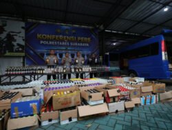 Gelar Operasi KRYD, Polrestabes Surabaya Sita 5.385 Botol Miras Ilegal