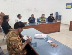 Koramil 0801/10 Punung Kawal Pengambilan dan Pelipatan Surat Suara Pilkades Desa Sooka